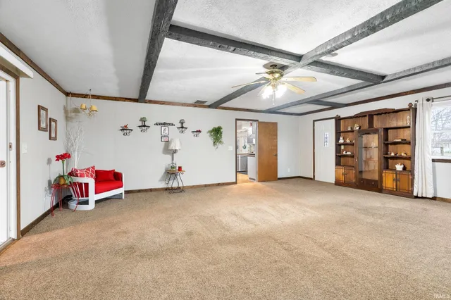 $285,000 | 5790 East Glenn Arrow Drive, Monticello, IN 47960