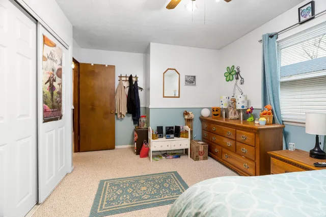 $285,000 | 5790 East Glenn Arrow Drive, Monticello, IN 47960