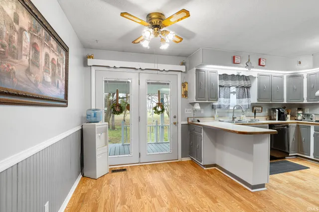 $285,000 | 5790 East Glenn Arrow Drive, Monticello, IN 47960