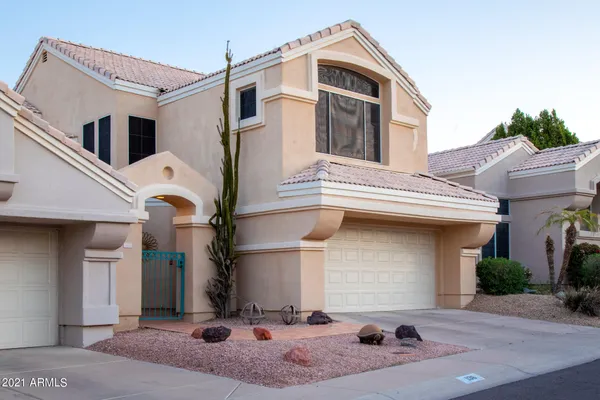 $3,500 | 1136 East Hiddenview Drive, Phoenix, AZ 85048