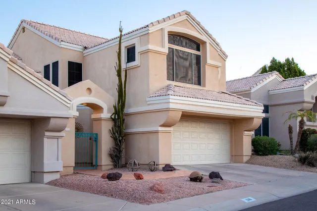$3,500 | 1136 East Hiddenview Drive, Phoenix, AZ 85048