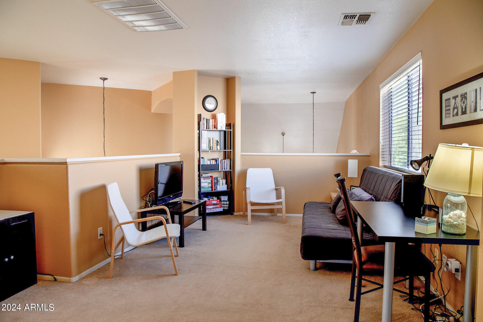 1136 East Hiddenview Drive Phoenix, AZ 85048 - Photo 17 of 33 1136 East Hiddenview Dr-17