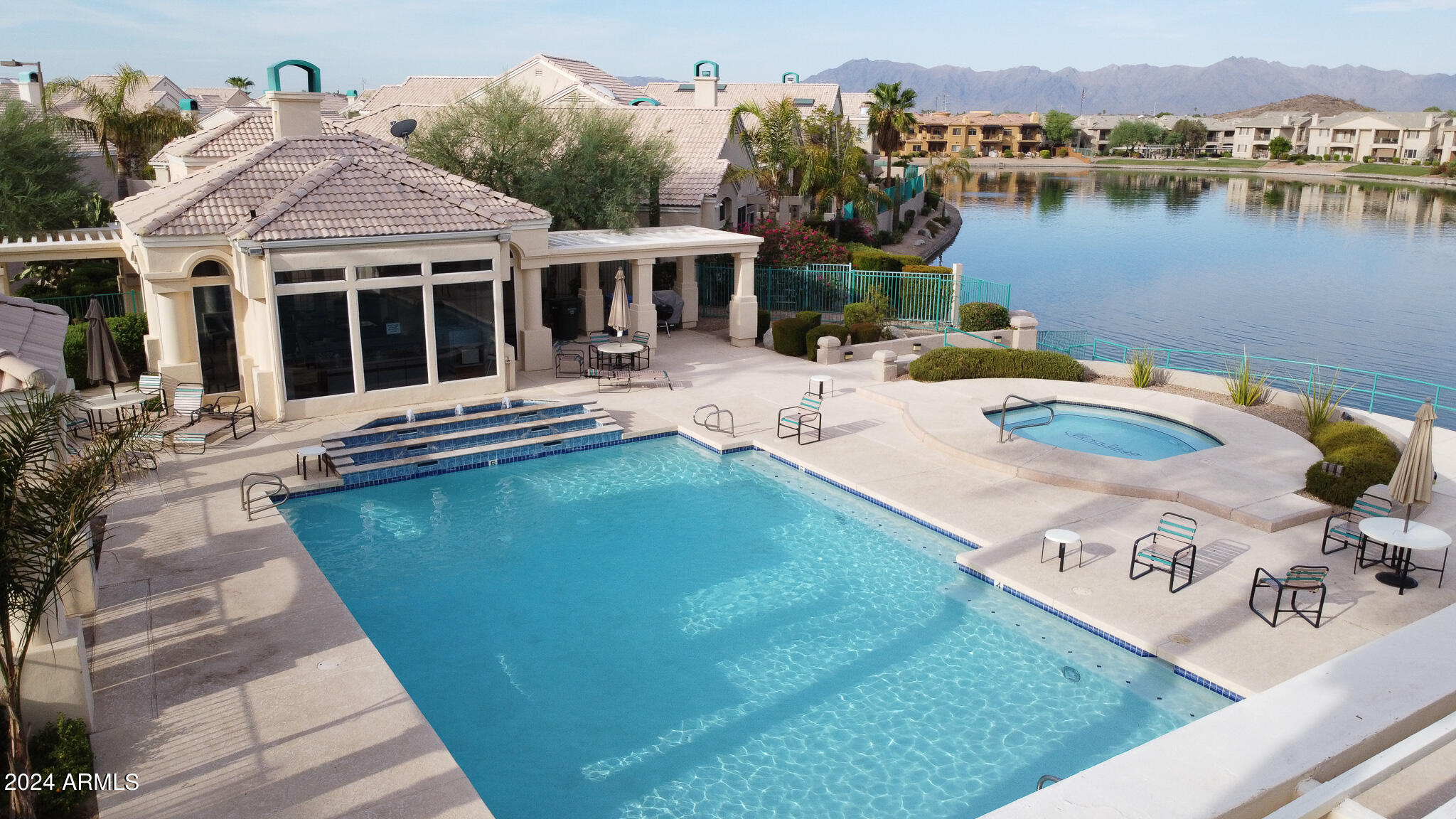 1136 East Hiddenview Drive Phoenix, AZ 85048 - Photo 28 of 33 1136 East Hiddenview Dr-29