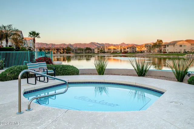 $3,500 | 1136 East Hiddenview Drive, Phoenix, AZ 85048