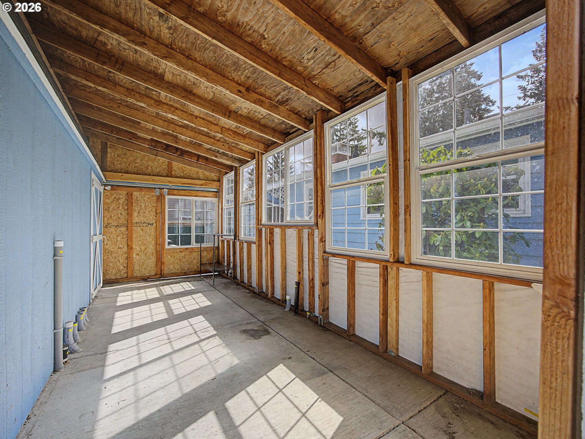 8695 Southeast Roots Road Clackamas, OR 97015 - Photo 20 of 40