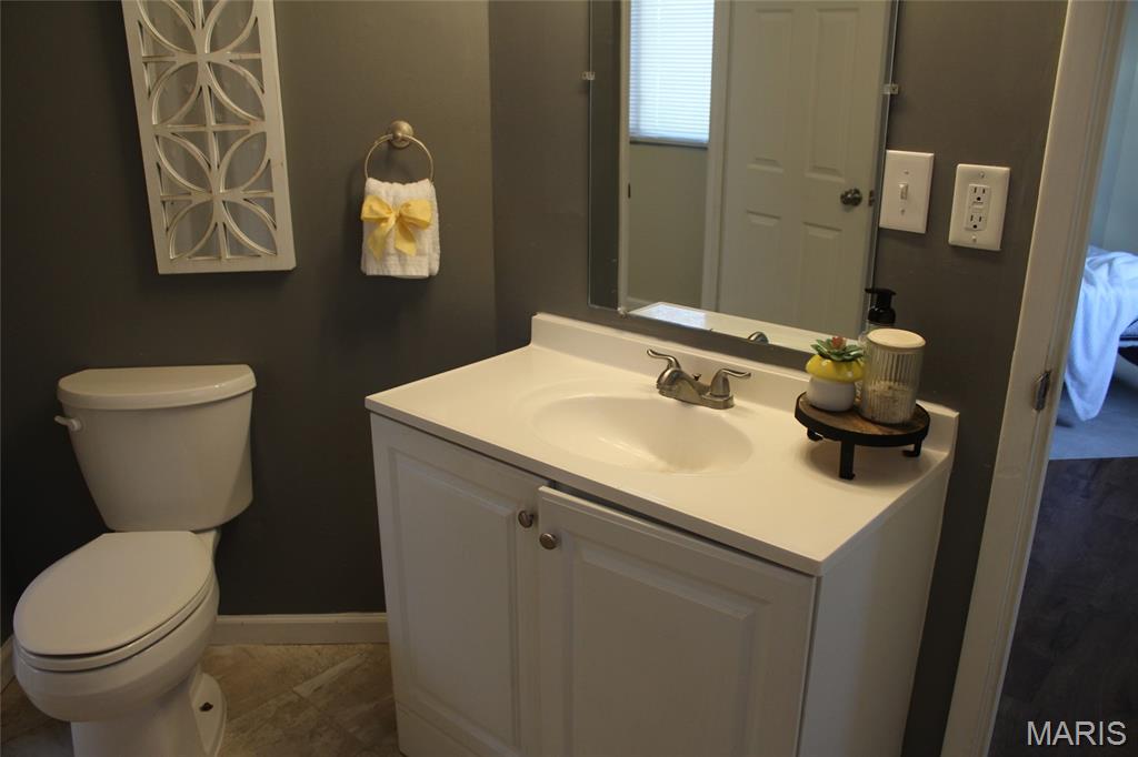 5003 Cavalier Court Godfrey, IL 62035 - Photo 20 of 46