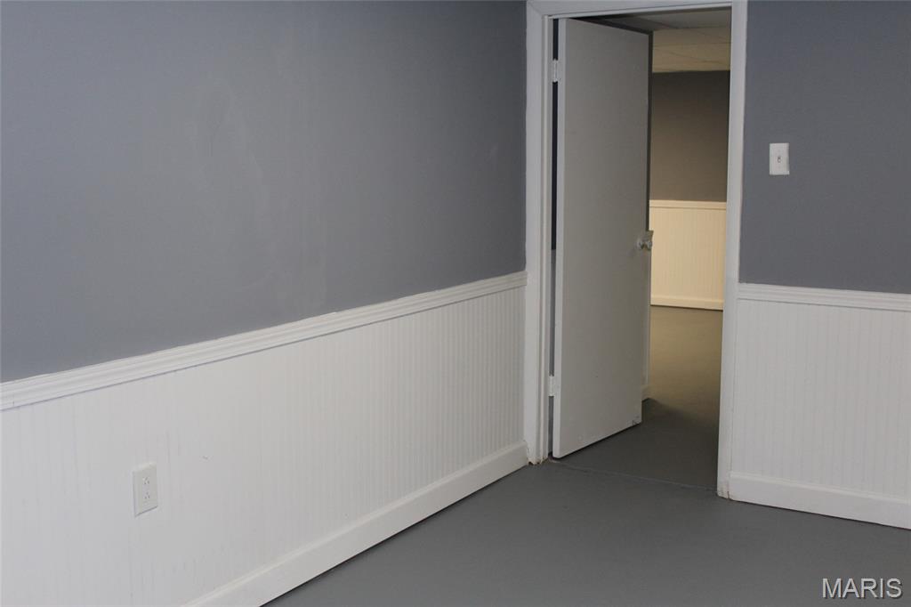 5003 Cavalier Court Godfrey, IL 62035 - Photo 34 of 46