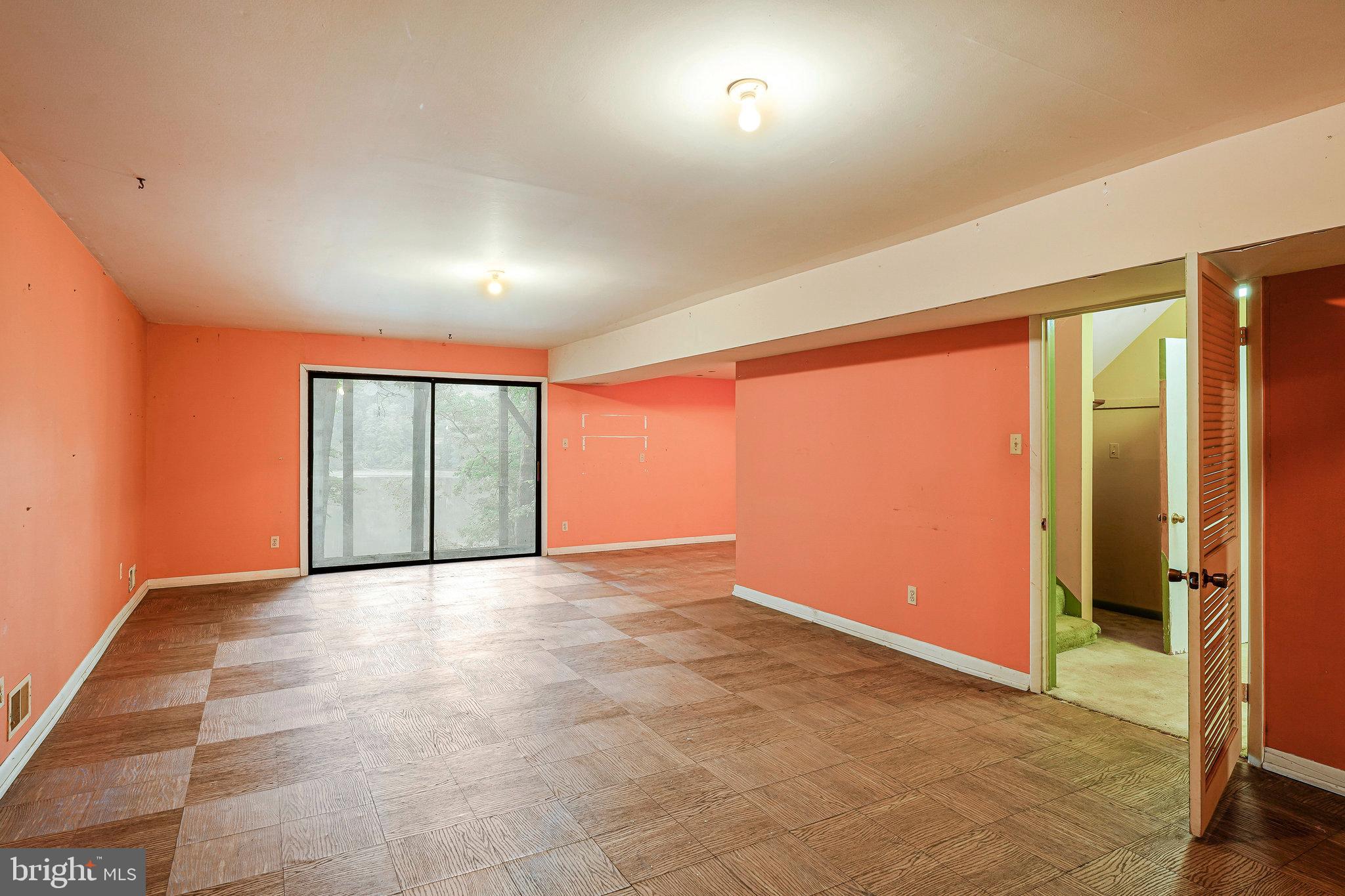 10400 Hampton Road Fairfax Station, VA 22039 - Photo 35 of 53 wooden floor in an empty room with a window