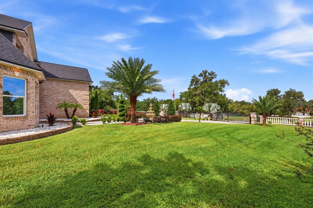 416 West Socrum Loop Road Lakeland, FL 33809 - Photo 53 of 58 Gallery Image 53
