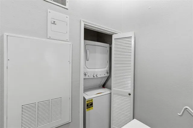 $1,400 | 3201 Donnelly Circle, Unit 309, Fort Worth, TX 76107