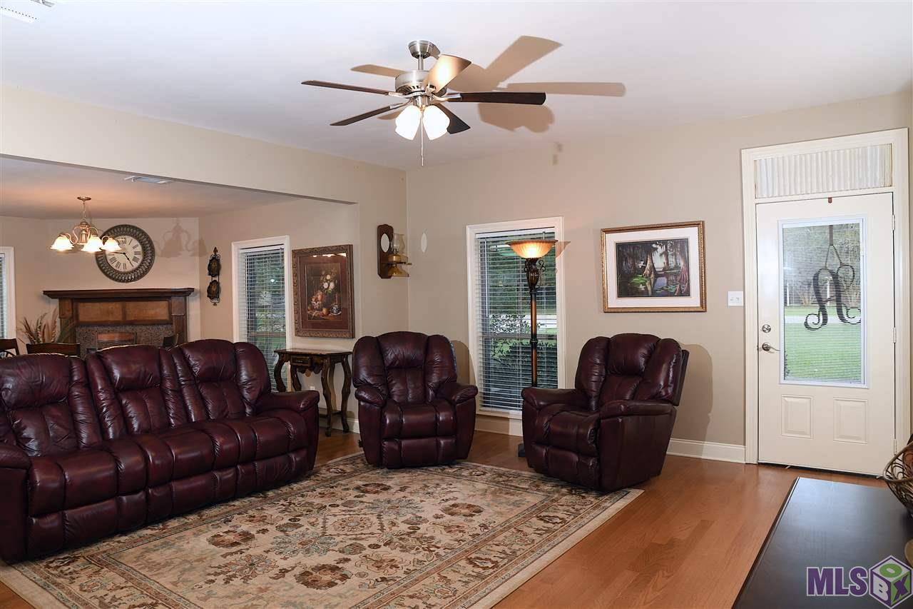 13173 Lambert Road Gonzales, LA 70737 - Photo 4 of 28 Gallery Image 4