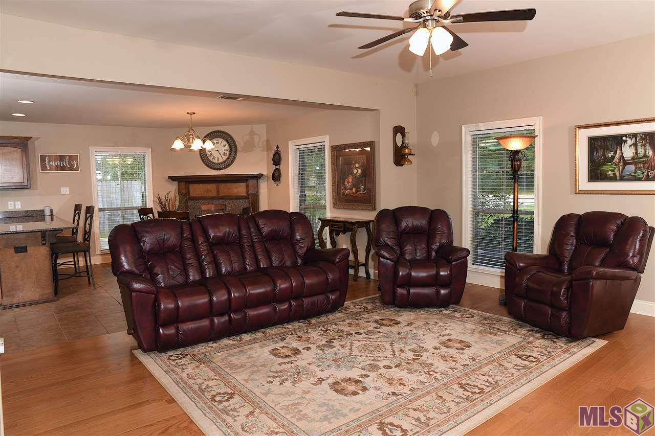 13173 Lambert Road Gonzales, LA 70737 - Photo 5 of 28 Gallery Image 5