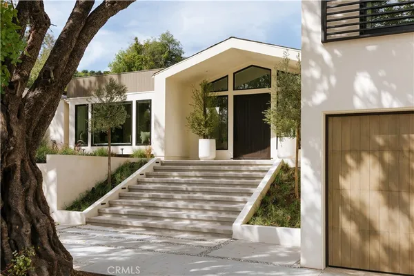 $6,490,000 | 12162 Laurel Terrace Drive, Studio City, CA 91604