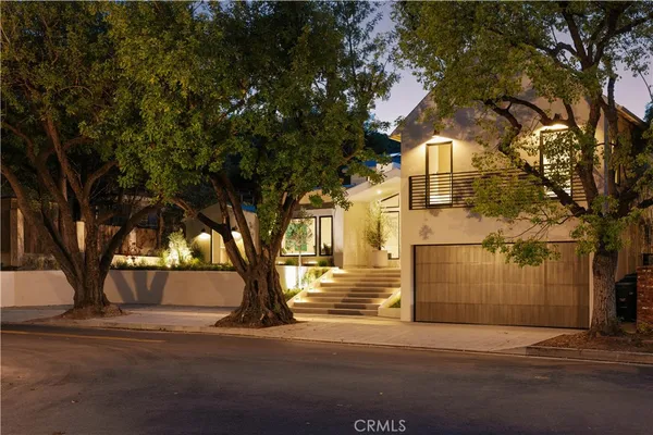 $6,490,000 | 12162 Laurel Terrace Drive, Studio City, CA 91604
