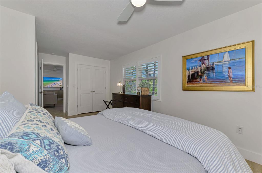 1100 Point Of Rocks Road Sarasota, FL 34242 - Photo 18 of 53 Gallery Image 18