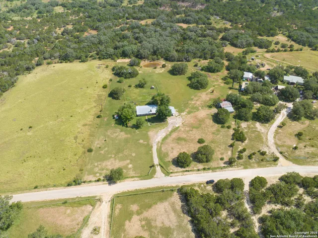 $399,000 | 1628 County Road 357, Utopia, TX 78884