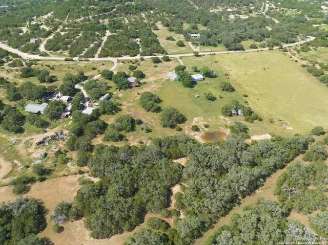 $399,000 | 1628 County Road 357, Utopia, TX 78884