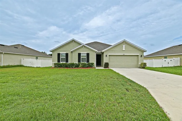 $339,000 | 3902 Southeast 99th Street, Belleview, FL 34420