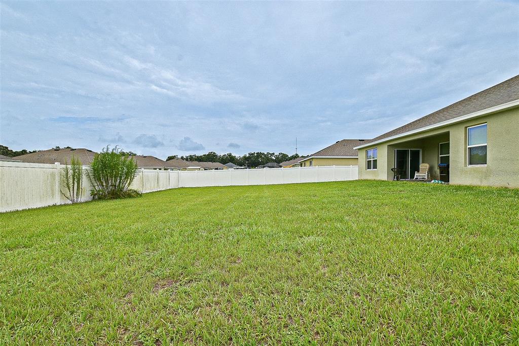 3902 Southeast 99th Street Belleview, FL 34420 - Photo 15 of 48
