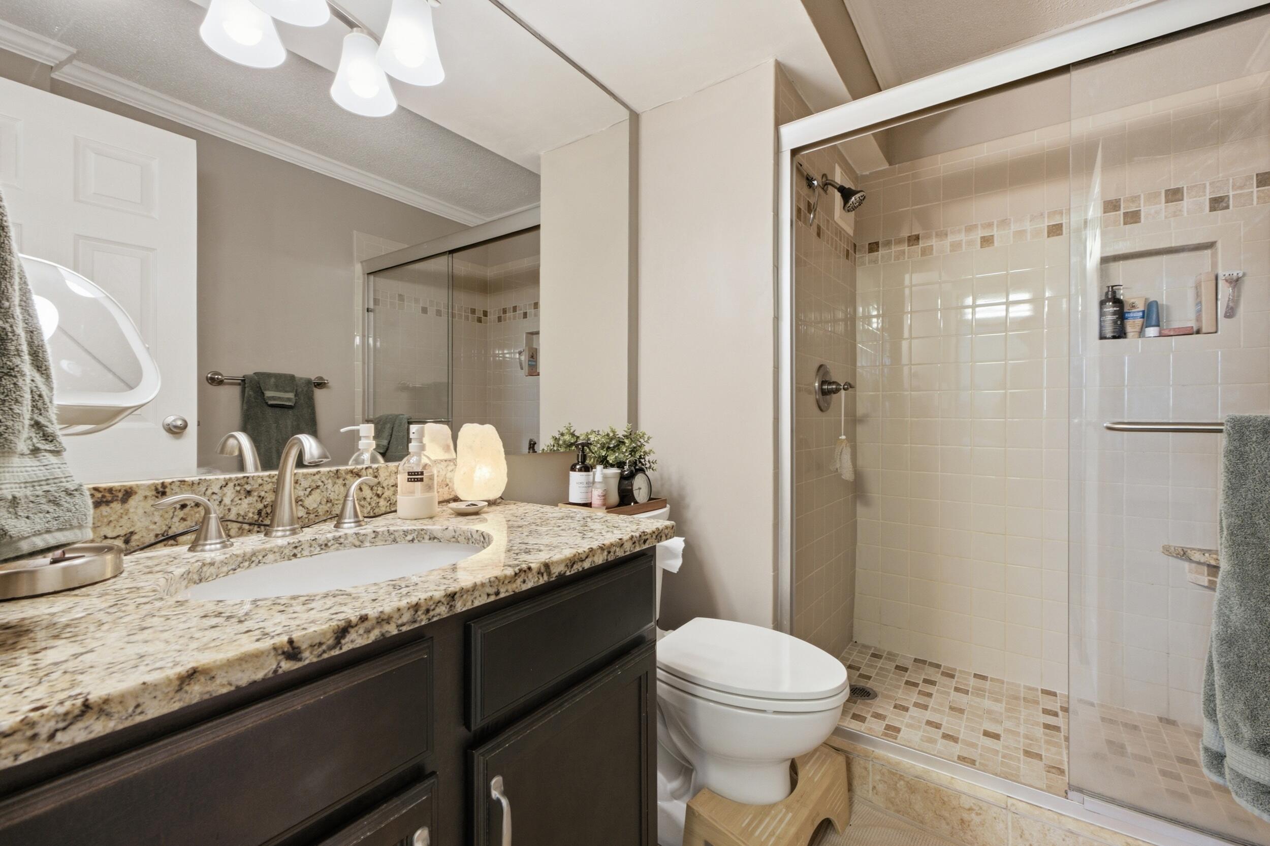 1131 Stringers Ridge Road, Unit 5A Chattanooga, TN 37405 - Photo 15 of 23 025_dsc08642