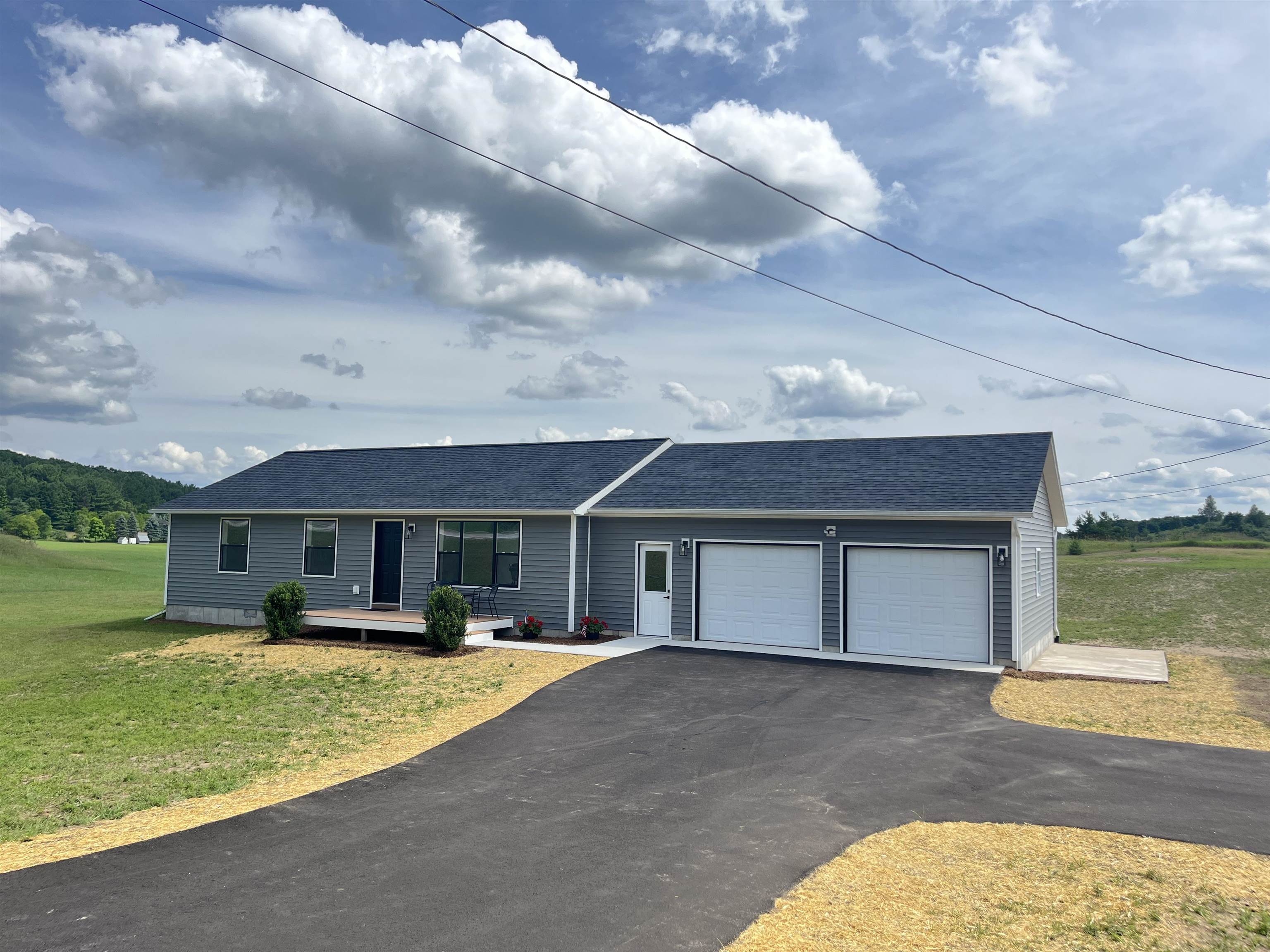 7937 Barney Road Traverse City, MI 49684 - Photo 3 of 30