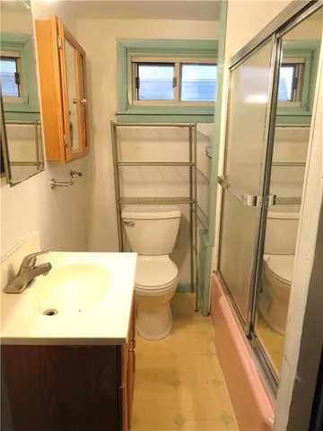 $89,900 | 277 Glenwood Drive, Ambridge, PA 15003