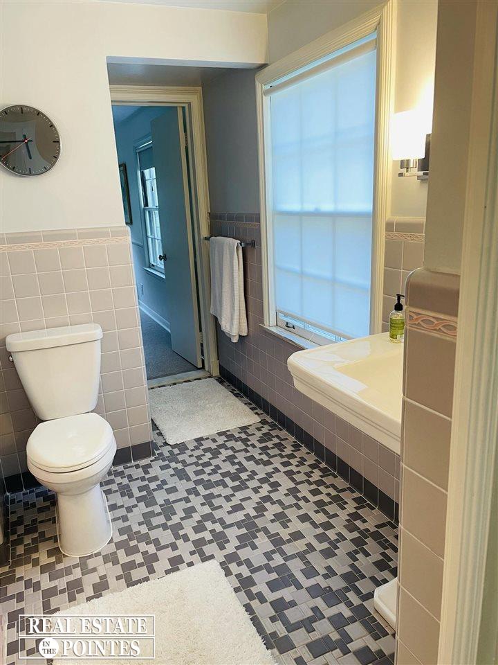 1033 Audubon Road Grosse Pointe Park, MI 48230 - Photo 25 of 42