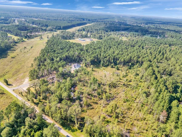 $170,000 | 211 Thomas Windt Road, Shepherd, TX 77371