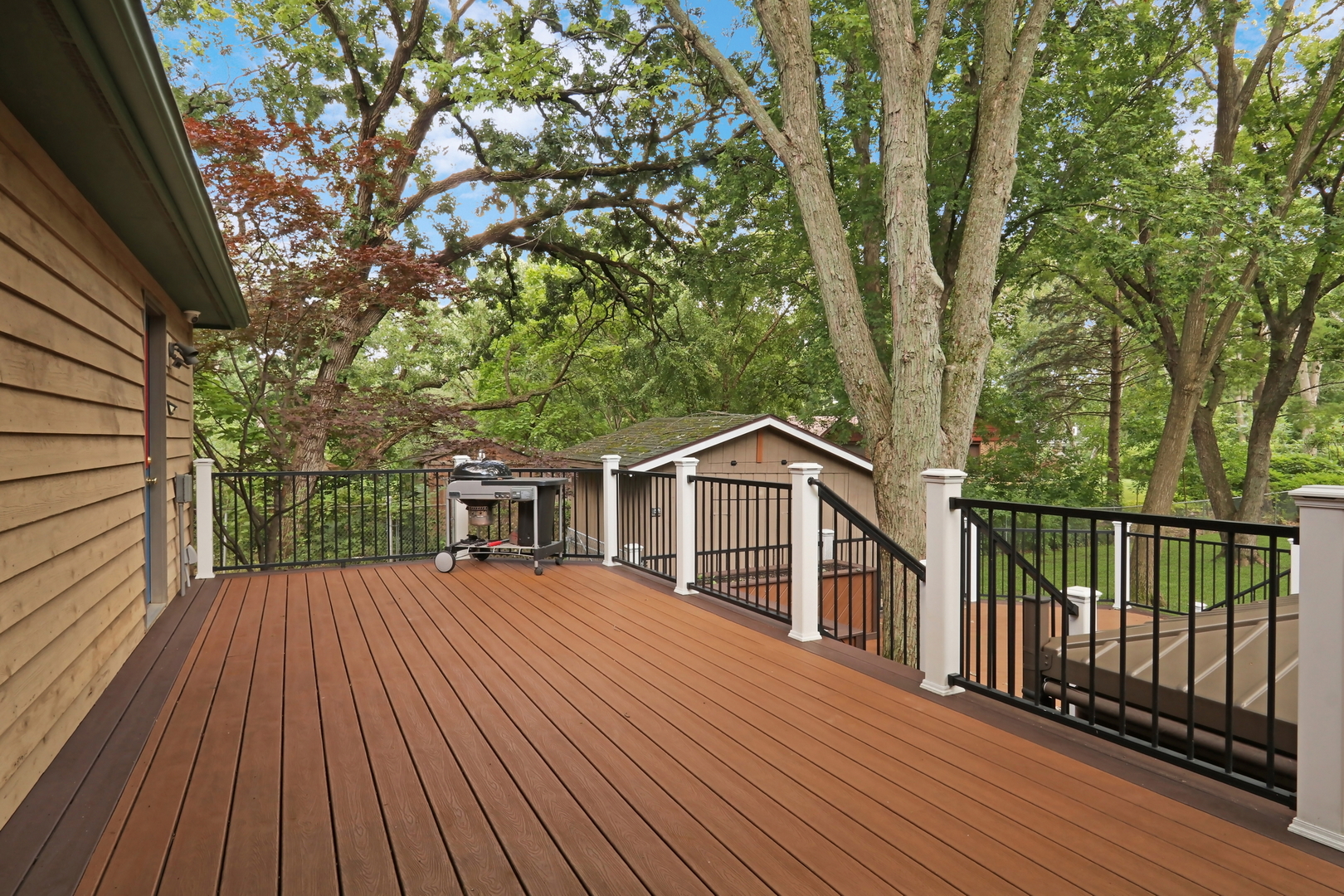25139 West Caine Road Ingleside, IL 60041 - Photo 5 of 77 Gallery Image 5