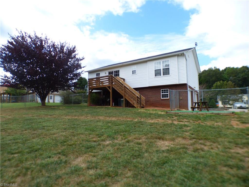 1180 Laurel Crest Road King, NC 27021 - Photo 20 of 24 Gallery Image 20