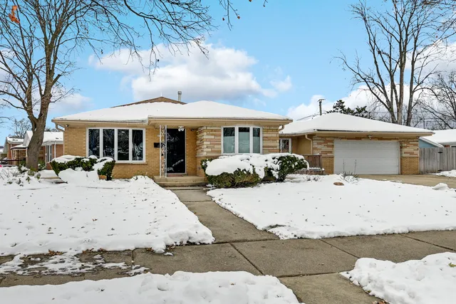 $230,000 | 3740 153rd Street, Midlothian, IL 60445