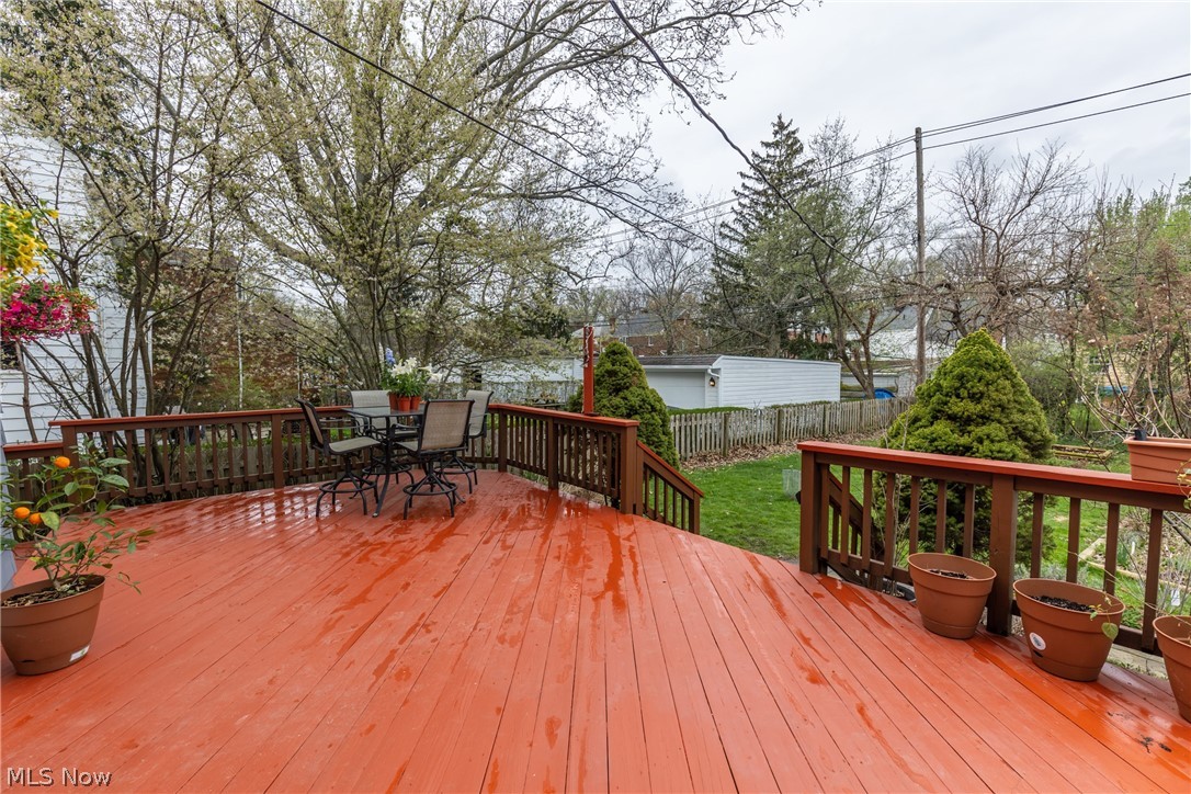 1558 Oakmount Road South Euclid, OH 44121 - Photo 26 of 33
