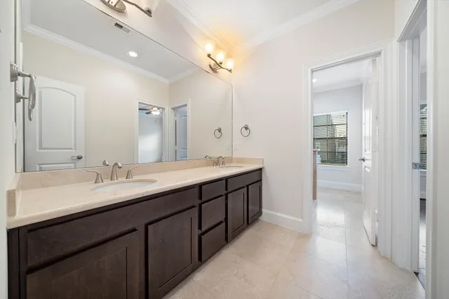 $3,300 | 4214 Koehler Street, Unit A, Houston, TX 77007