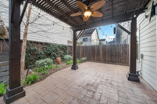 $3,300 | 4214 Koehler Street, Unit A, Houston, TX 77007
