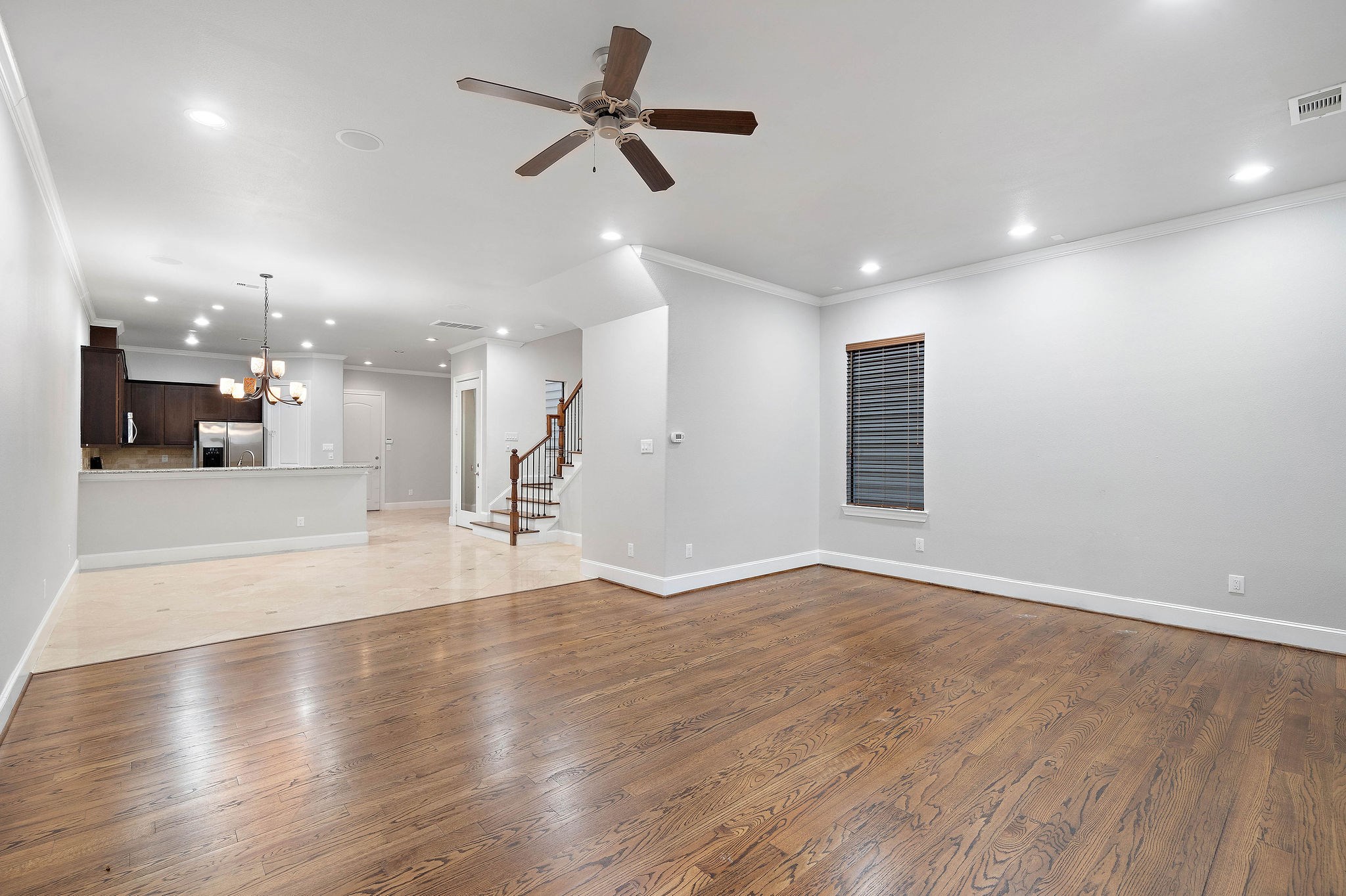 4214 Koehler Street, Unit A Houston, TX 77007 - Photo 10 of 23