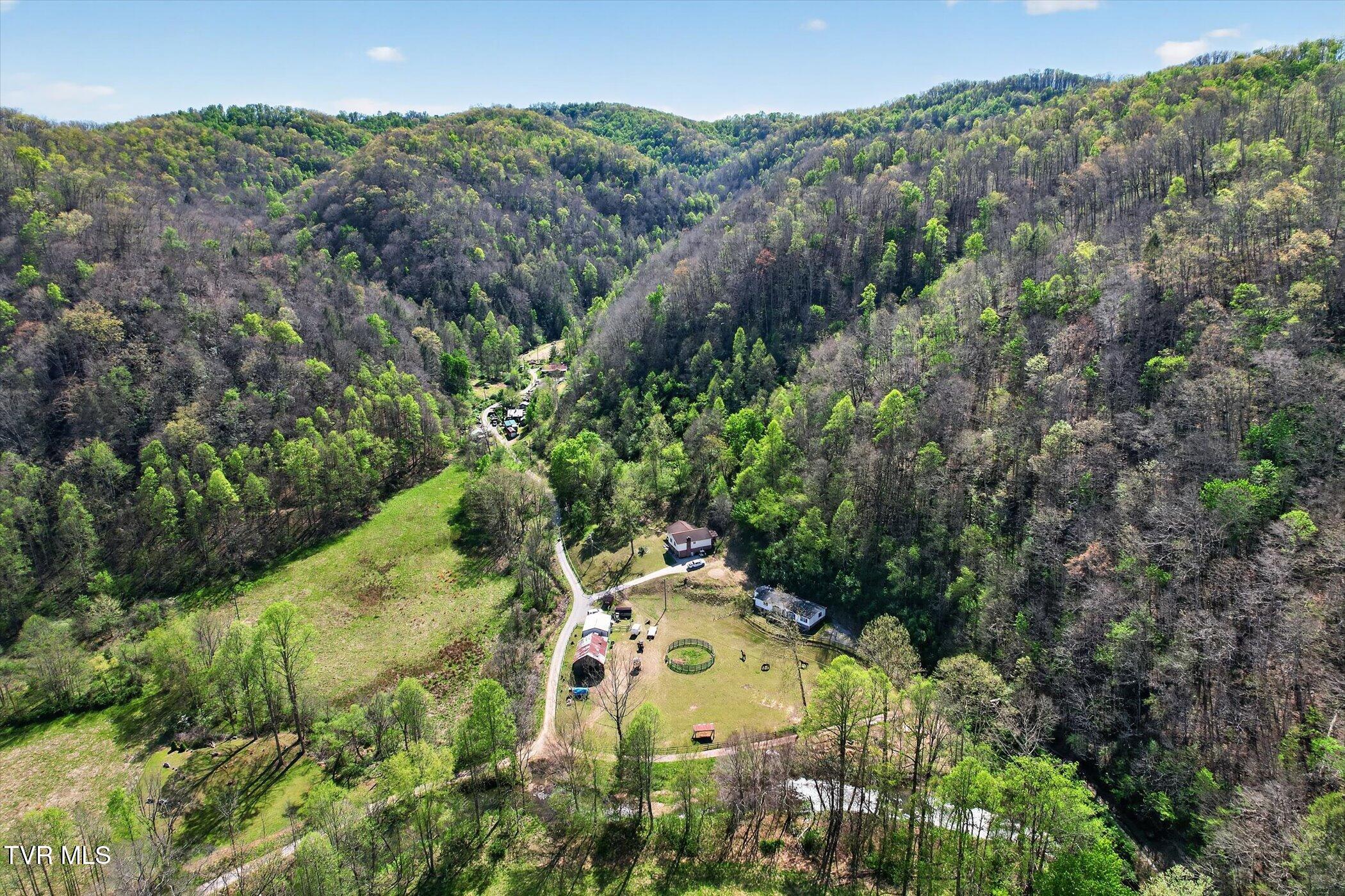 11343 Robinson Hollow Road Wise, VA 24293 - Photo 44 of 53 property