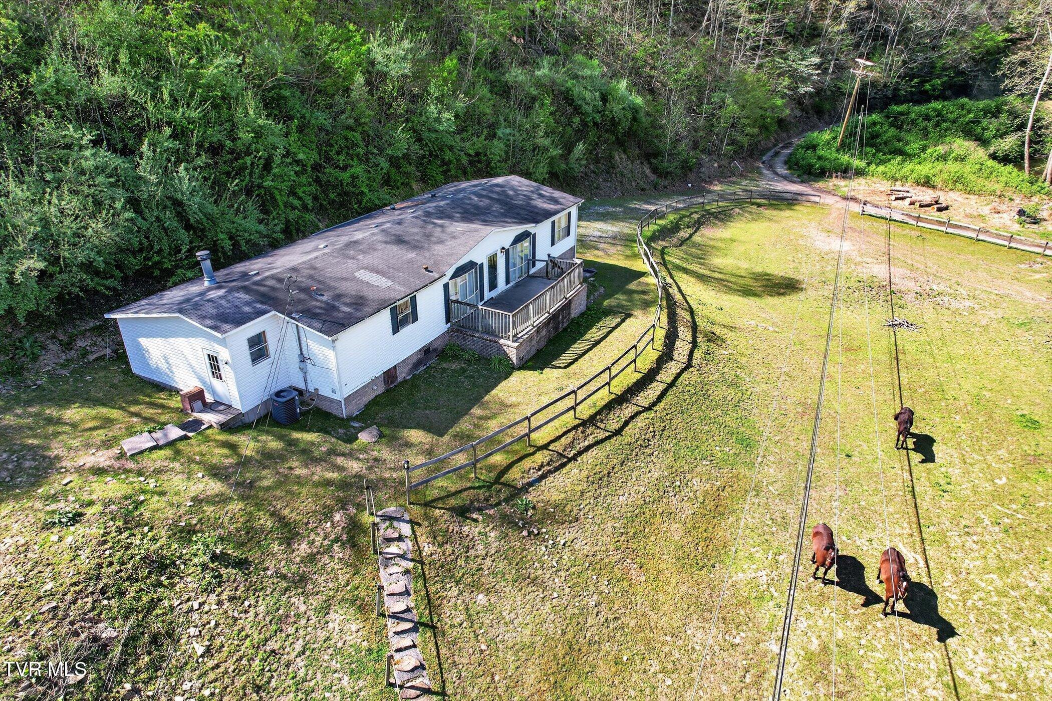 11343 Robinson Hollow Road Wise, VA 24293 - Photo 48 of 64 59-11401-Robinson-Hollow-Rd-WindowStill-