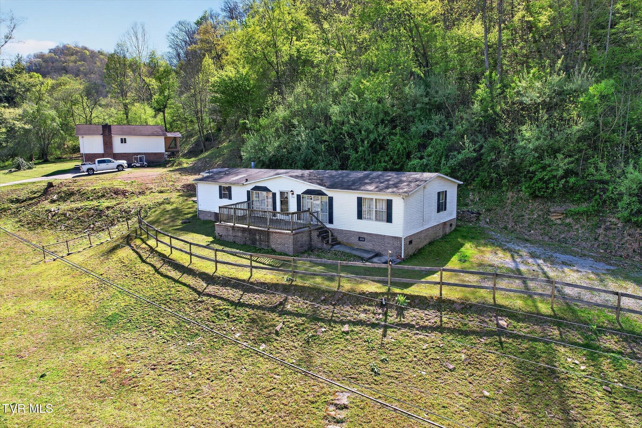 11343 Robinson Hollow Road Wise, VA 24293 - Photo 50 of 64 61-11401-Robinson-Hollow-Rd-WindowStill-