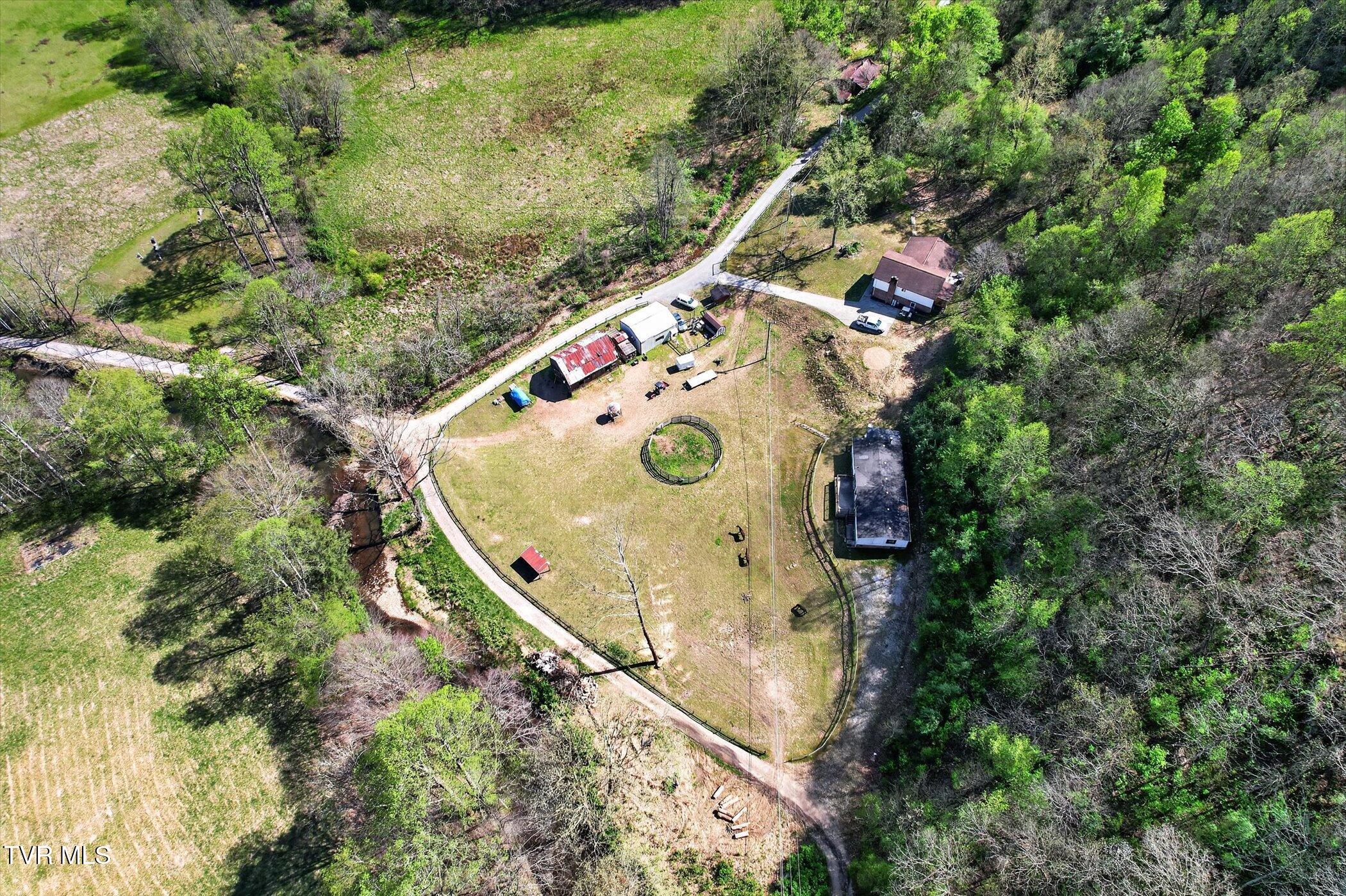 11343 Robinson Hollow Road Wise, VA 24293 - Photo 57 of 64 68-11401-Robinson-Hollow-Rd-WindowStill-