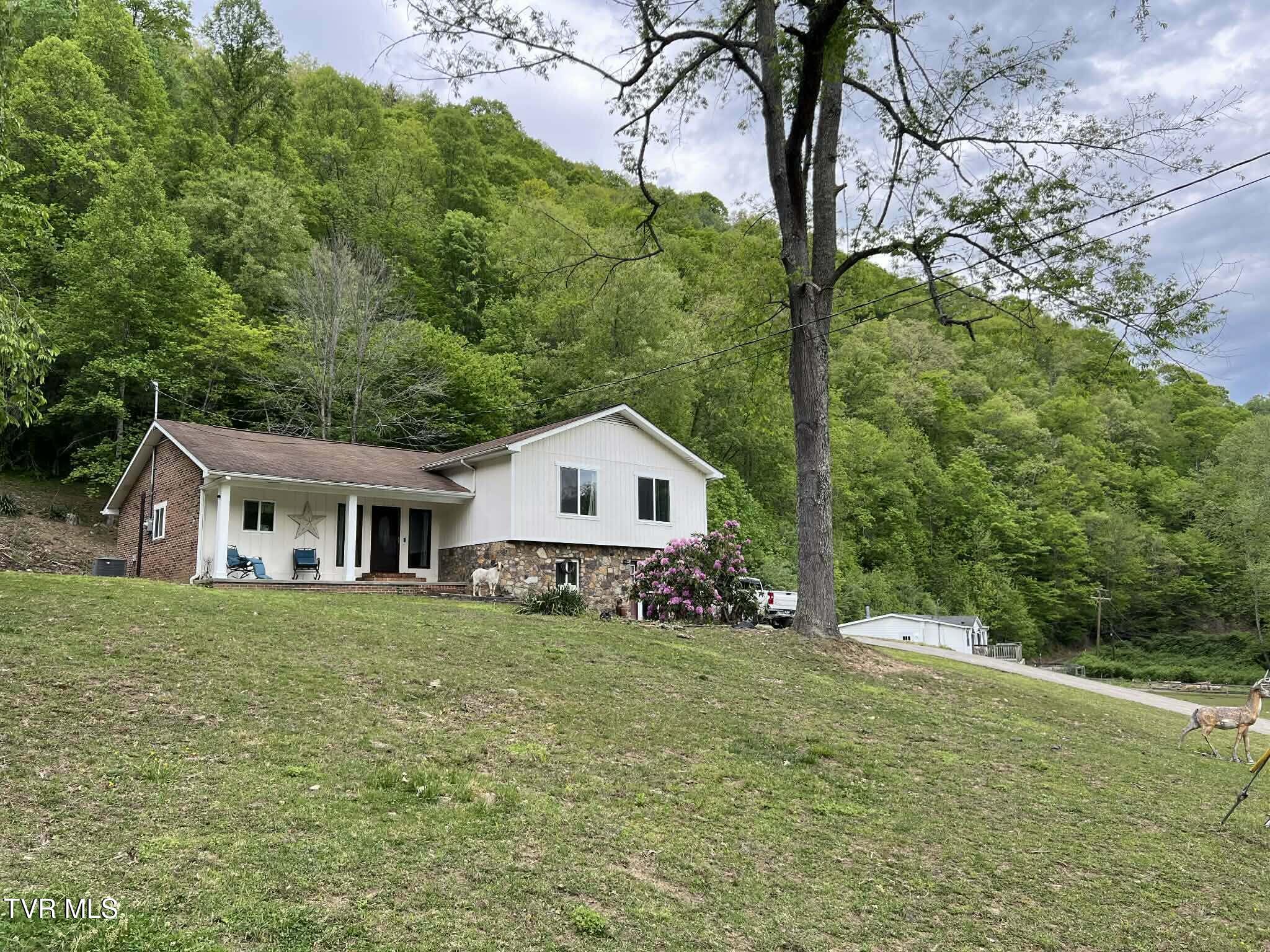 11343 Robinson Hollow Road Wise, VA 24293 - Photo 9 of 53 att.GzAJW91TlC12WLhcap2sPDW9uY_P-Y6c7C9A