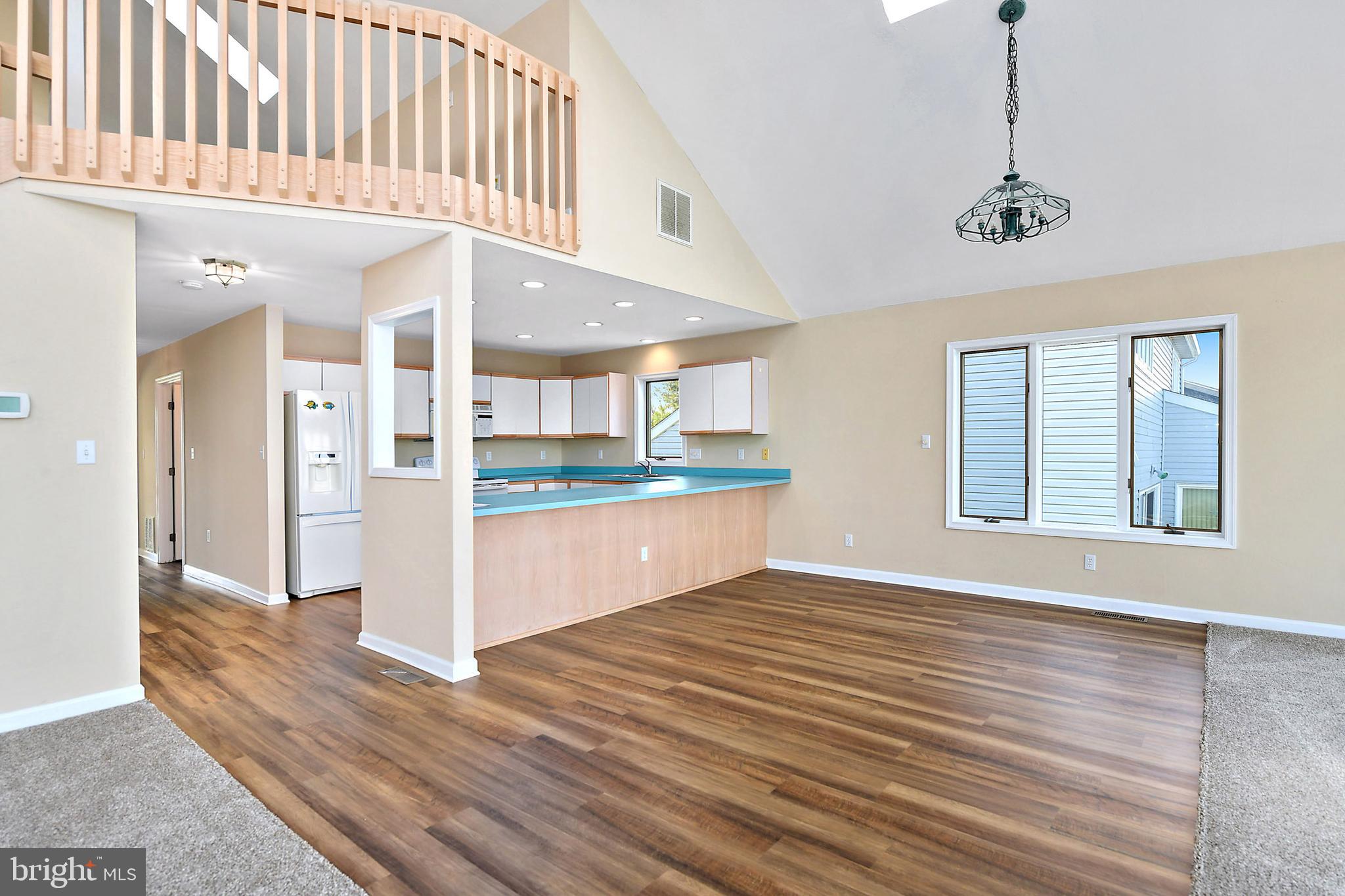 8 Riverside Court Berlin, MD 21811 - Photo 12 of 55 Great Room/Kitchen