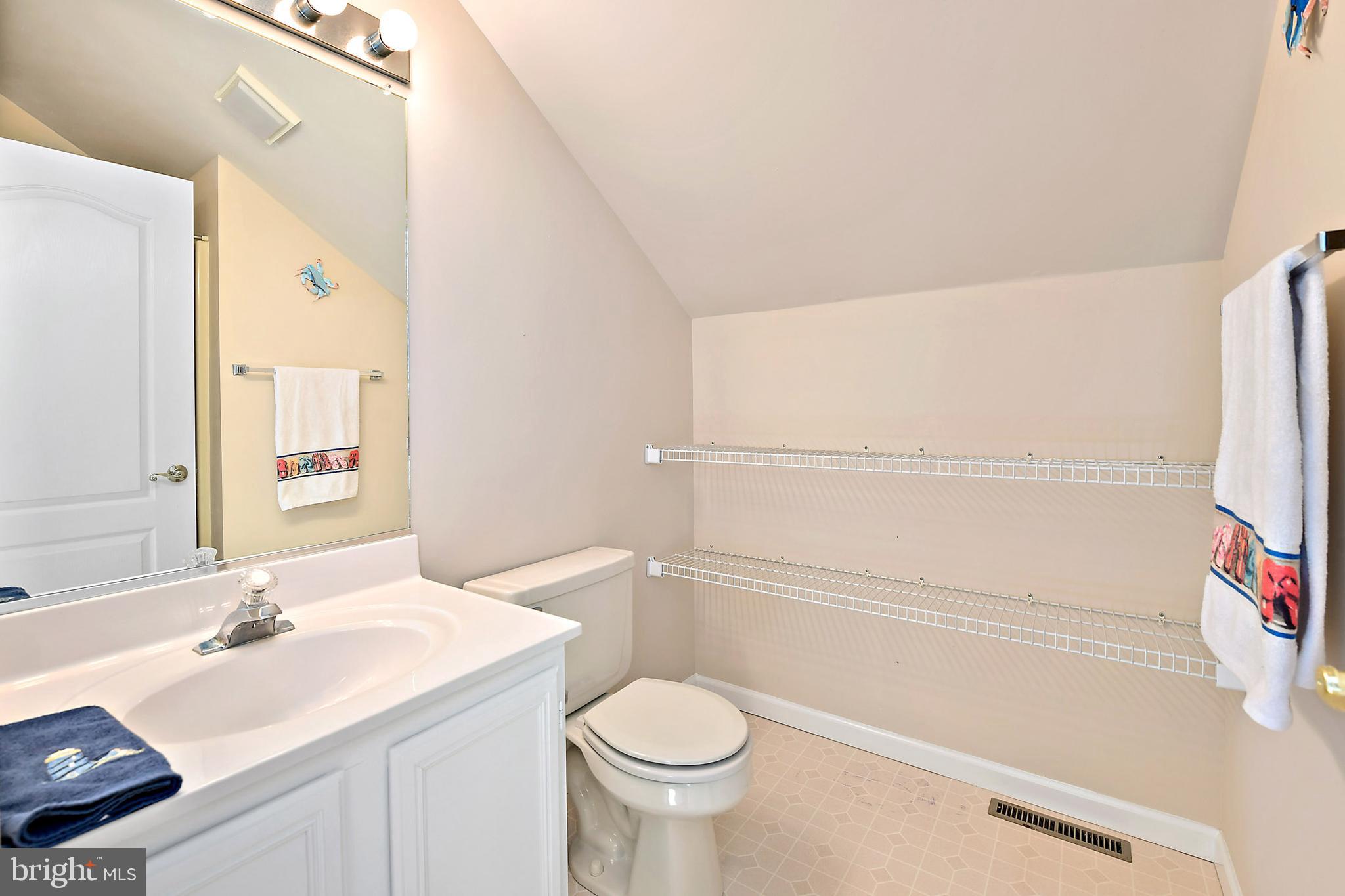 8 Riverside Court Berlin, MD 21811 - Photo 20 of 55 Loft Full Bath