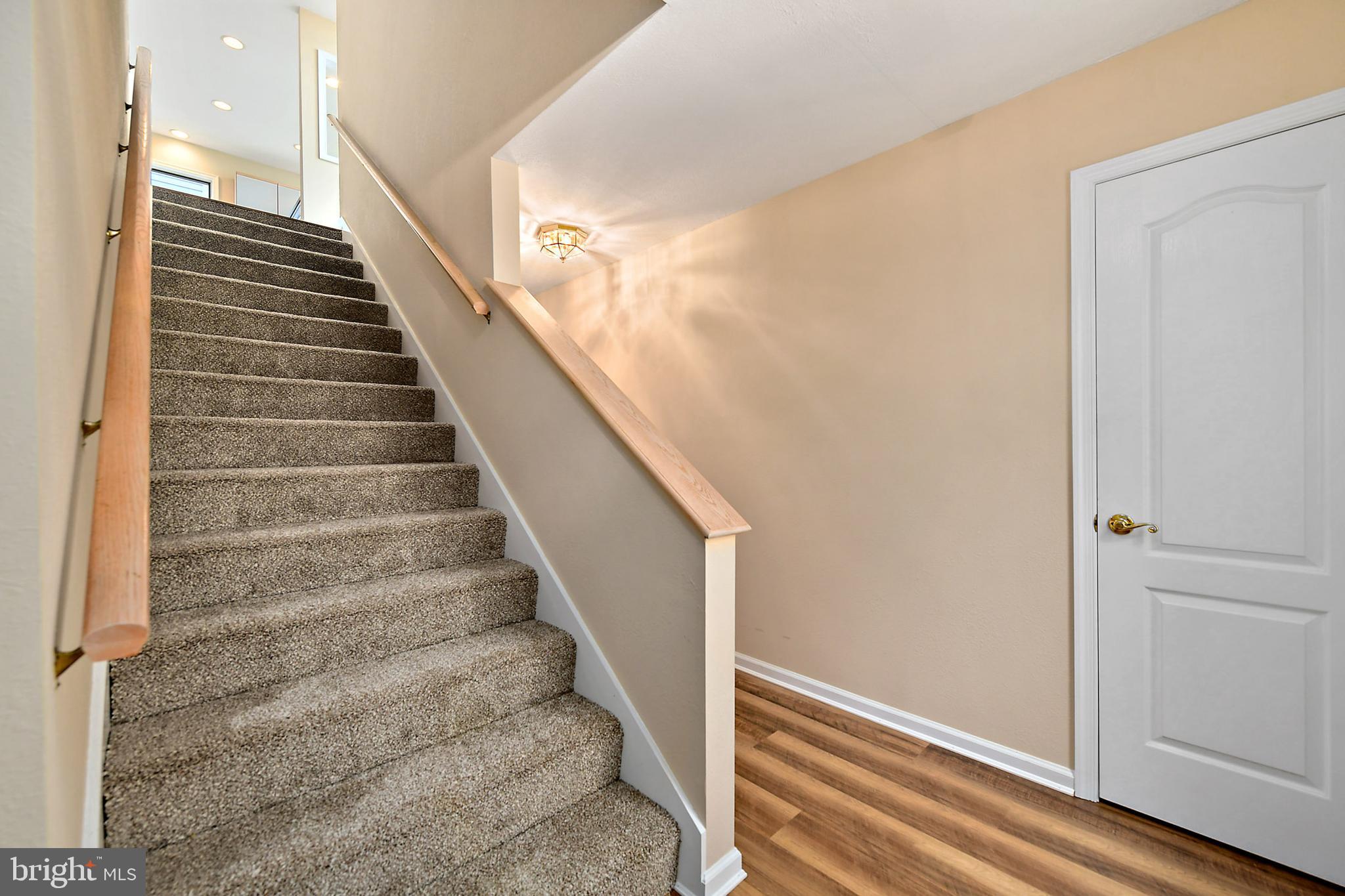 8 Riverside Court Berlin, MD 21811 - Photo 3 of 55 Stairs lead to main level
