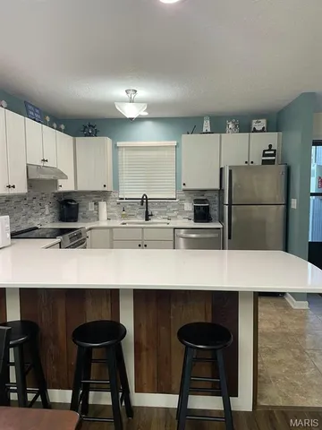 $315,000 | 611 Lazy Days Road, Unit Z1, Osage Beach, MO 65065