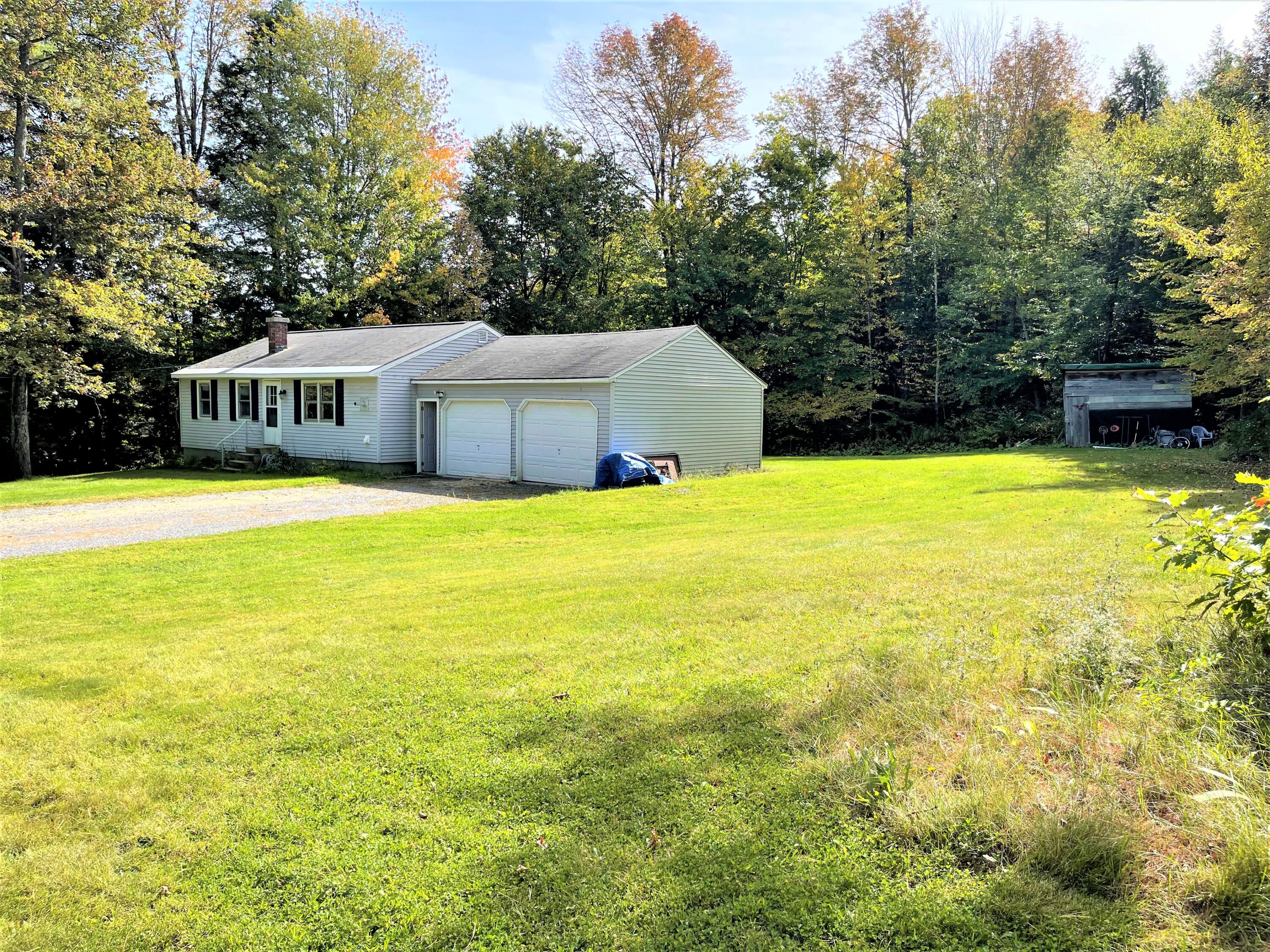 136 Goodhue Road Sidney, ME 04330 - Photo 5 of 29 unnamed (27)