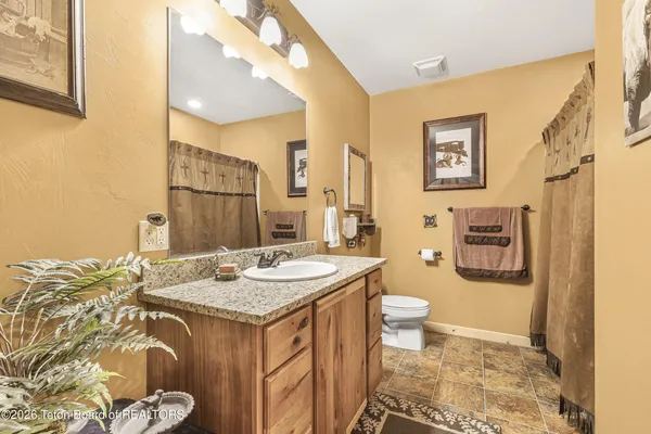 $2,700,000 | 49 Dell Creek Road, Alpine, WY 83128