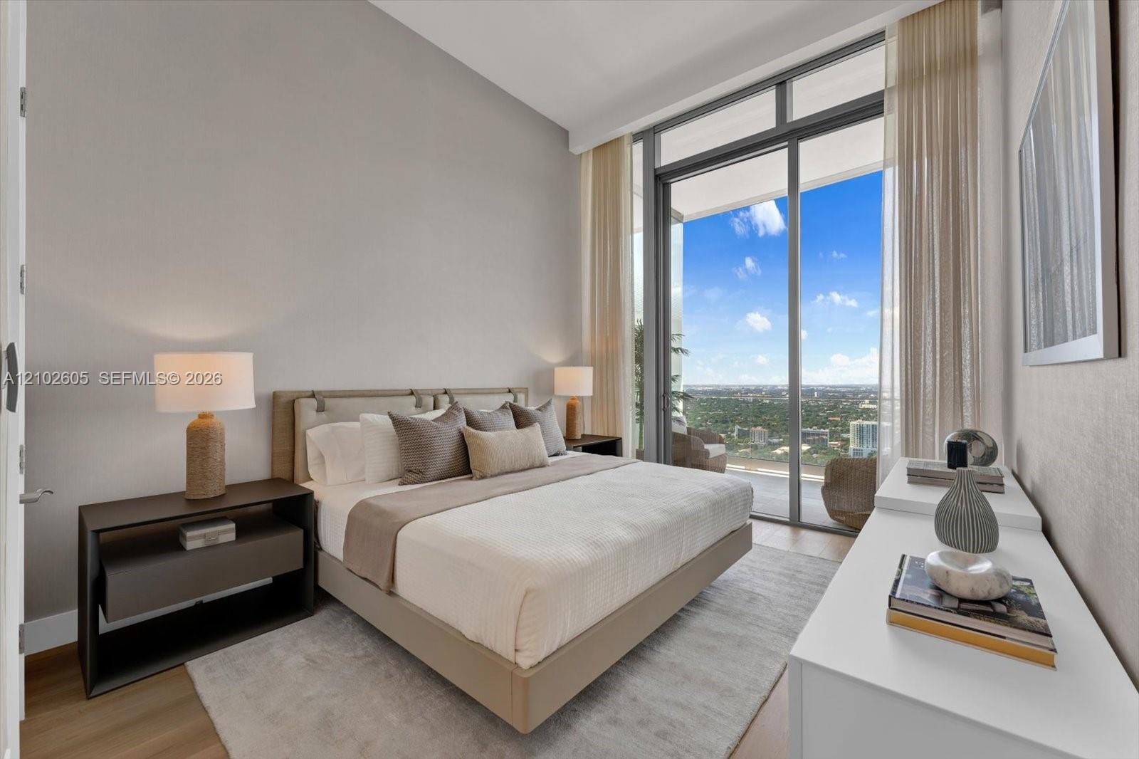 175 Southeast 25th Road, Unit 3704 Miami, FL 33129 - Photo 20 of 34 Gallery Image 20