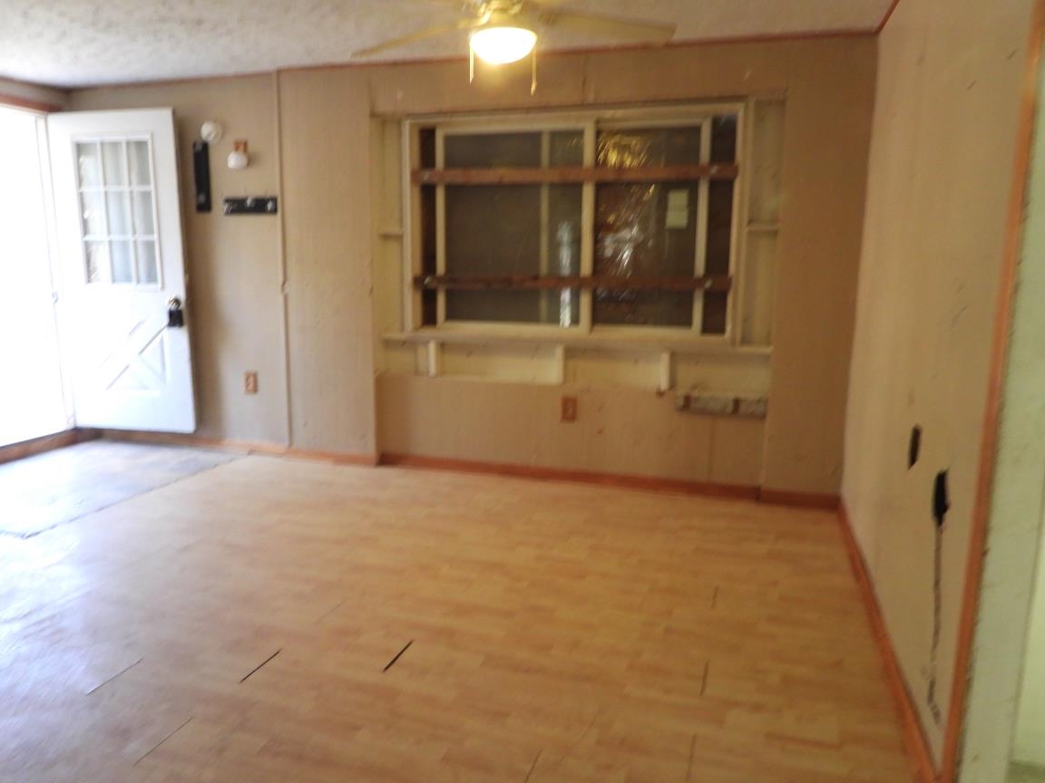 13788 Brethren Heights Road Brethren, MI 49619 - Photo 9 of 12