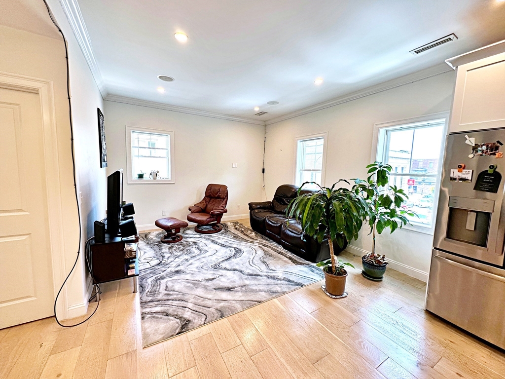 111 Maverick Street, Unit 2 Boston, MA 02128 - Photo 2 of 16