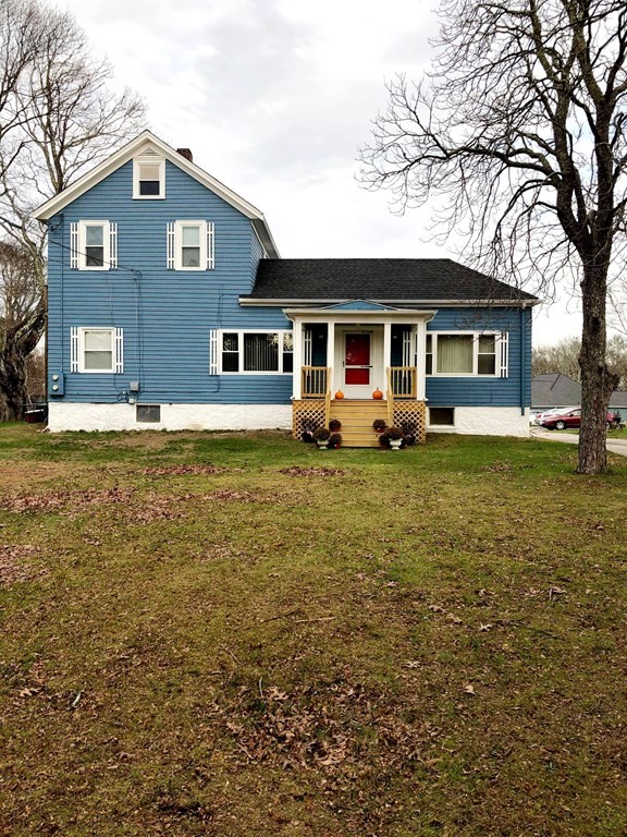 236 Gifford Road Westport, MA 02790 - Photo 2 of 17 Gallery Image 2